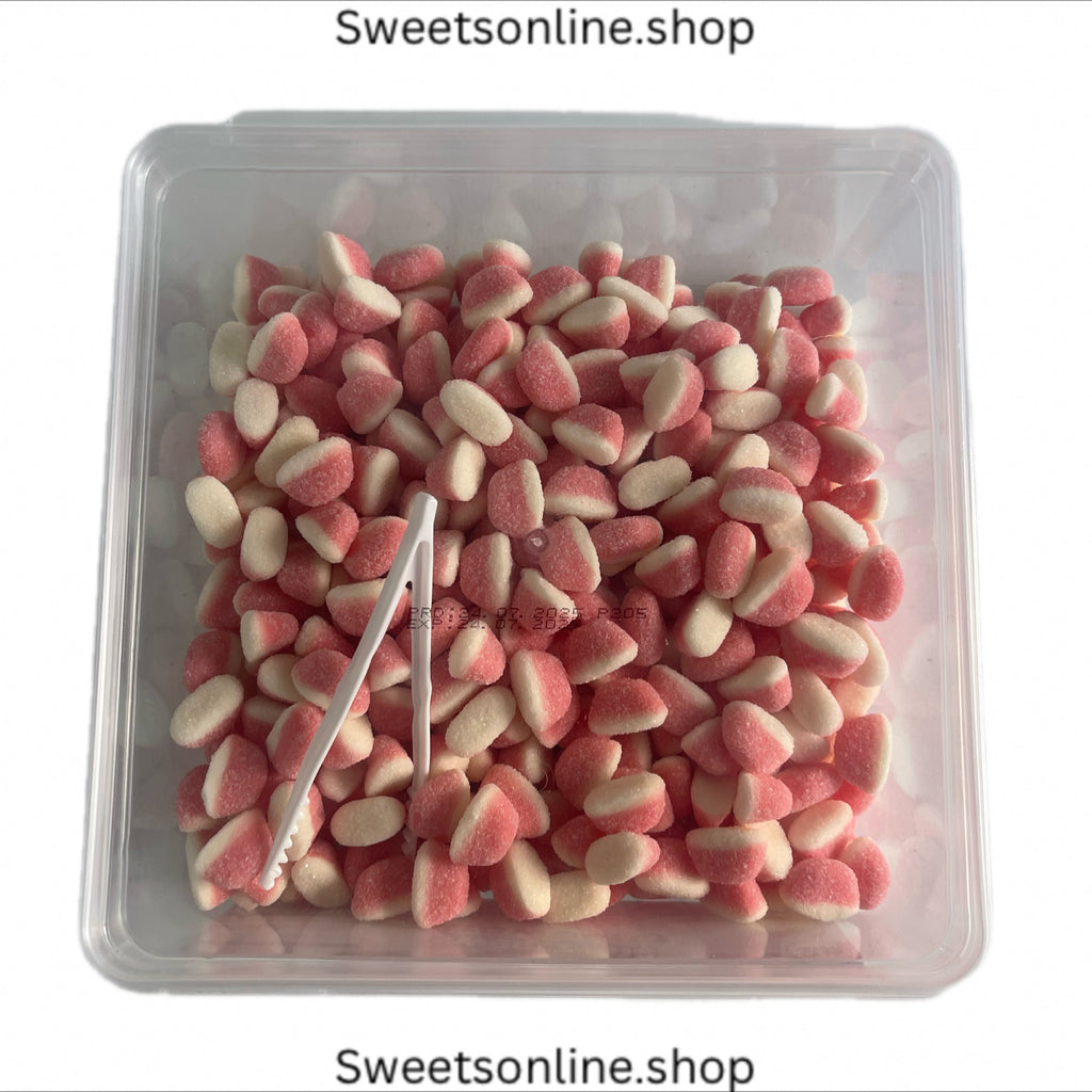 Strawberry puffs 805g tubs